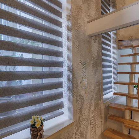 Sleek Minimalist Studio At Inner City بودابست المظهر الخارجي الصورة