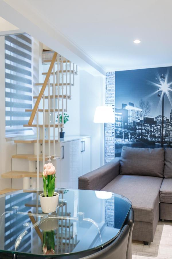 Sleek Minimalist Studio At Inner City بودابست المظهر الخارجي الصورة