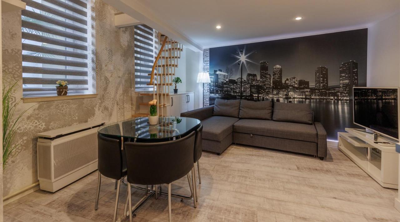 Sleek Minimalist Studio At Inner City بودابست المظهر الخارجي الصورة