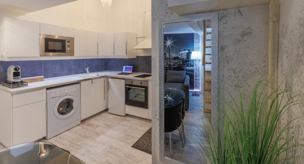 Sleek Minimalist Studio At Inner City بودابست المظهر الخارجي الصورة
