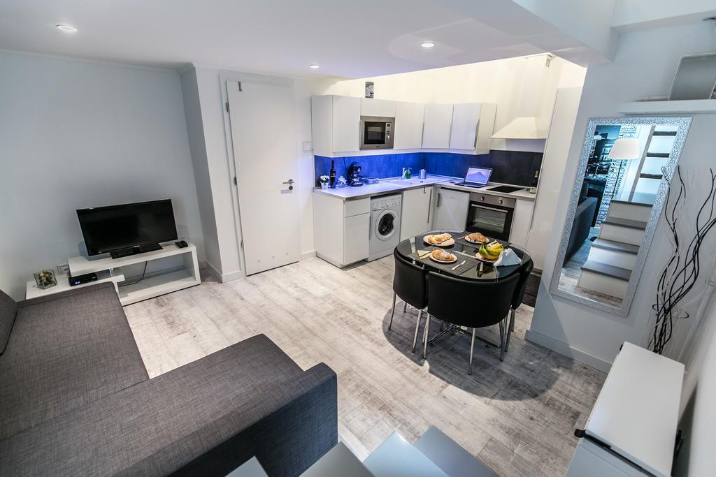 Sleek Minimalist Studio At Inner City بودابست المظهر الخارجي الصورة